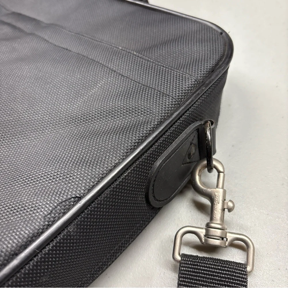 Motion 15x11” Black Laptop Business Commuter Briefcase Suitcase Case Pockets